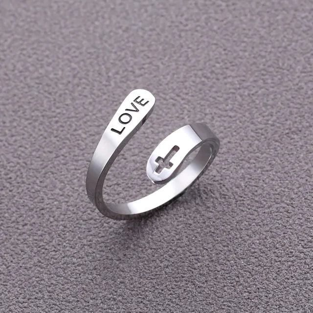 Love Faith Hope Ring โ